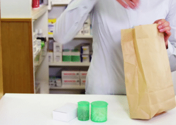 Para auxiliar iniciativas de gestão de antimicrobianos, governos e pesquisadores têm buscado elaborar recomendações para práticas ideais.